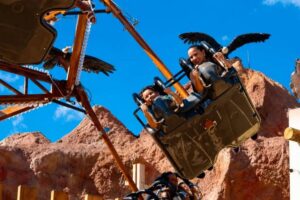 Universitários ganham entrada grátis no Hopi Hari