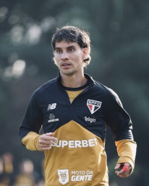 Veja a provável escalação do São Paulo para enfrentar o Boston River