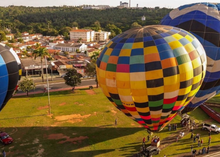 passeios de balão