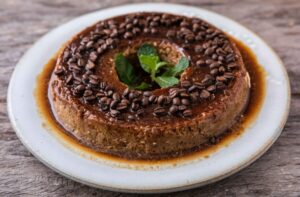 Pudim de café cremoso: sobremesa fácil e irresistível para os amantes de café