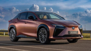 Lexus lança RZ 500e elétrico no Brasil por R$ 499.990; veja detalhes