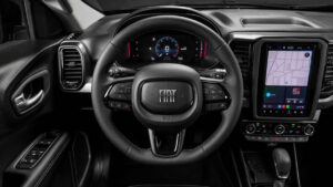 Fiat Toro 2027 estreia como primeira picape híbrida-leve produzida no Brasil