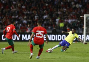 Seleção enfrenta Marrocos com 70% do time renovado após primeiro amistoso do ciclo