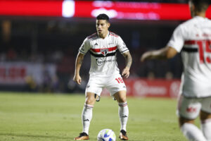Ex-São Paulo, James se envolve em polêmicas antes da Copa pela Colômbia