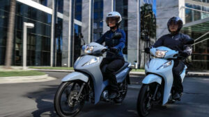 Honda Biz 125 2027 chega ao Brasil com novas versões e mais tecnologia