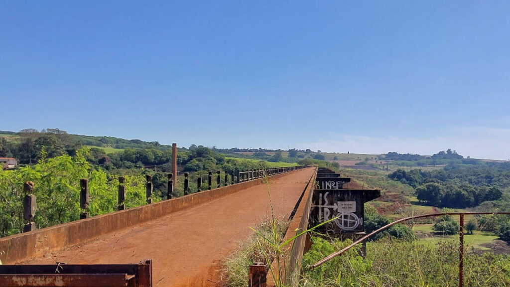 Ponte do esqueleto - limeira
