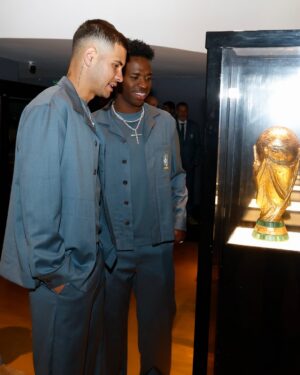 Seleção Brasileira se despede da CBF e visita museu; veja as fotos
