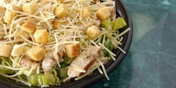 Salada Caesar