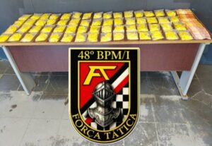 Polícia apreende mais de 2 kg de cocaína em casa usada como depósito de drogas no Jardim Amanda