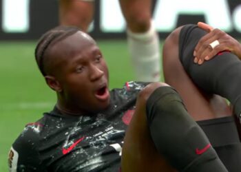 Copa: Jogador do Canadá sofre grave lesão e imagem choca