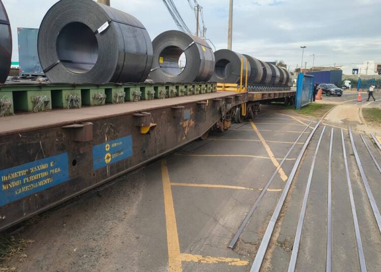 descarrilamento de trem