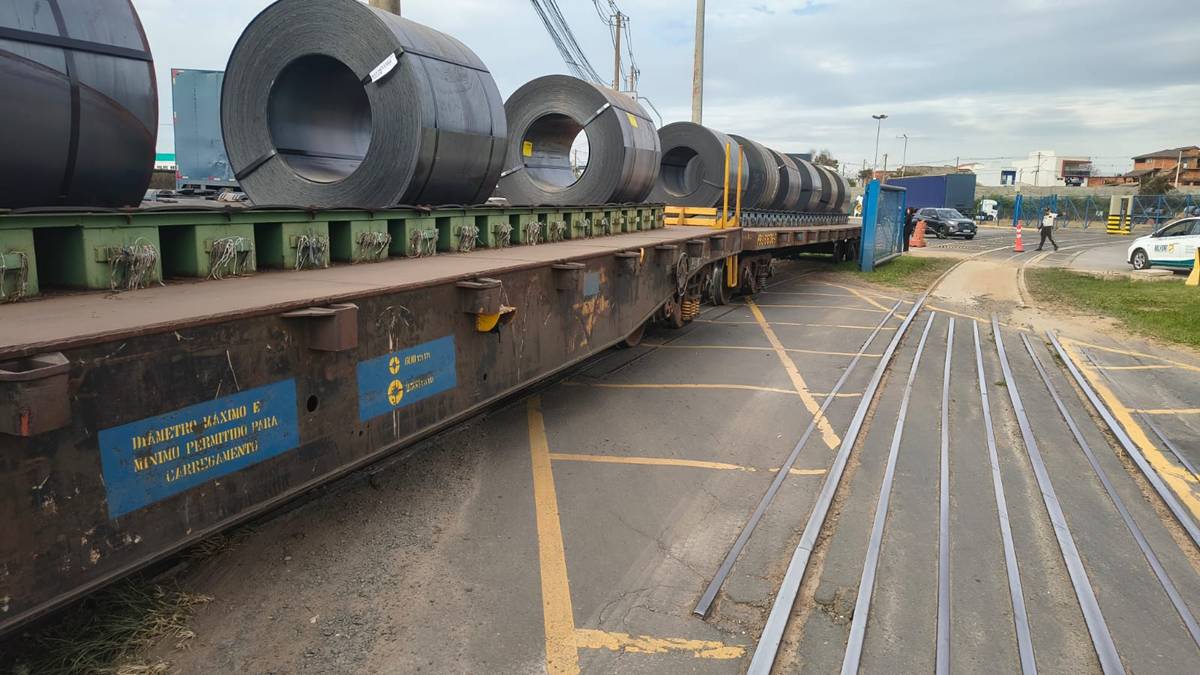 descarrilamento de trem