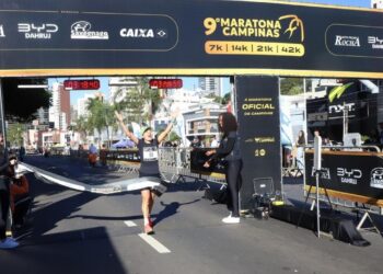 Noeme Maria Pereira vencedora nos 42k feminino e autoridades acompanham maratona
