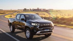 Ram lança Dakota Big Horn no Brasil por R$ 249.990 e amplia linha de picapes médias