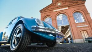 2º Encontro de Carros Antigos reúne 1.000 veículos no Prédio do Relógio