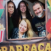 Celebração com barraca de selfie, música e comidas típicas na festa junina