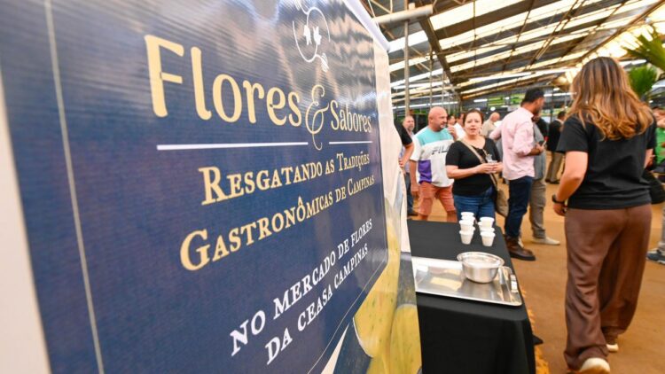 Símbolo da Ceasa Campinas, a tradicional sopa com marca registrada e show do trio Os Carraras