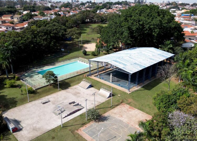 Praça de Esportes Salvador Lombardi Neto amplia horário e passa por reparos após vandalismo
