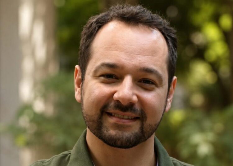 Palestrante colecionador e pesquisador Rafael Sbeghen Senise