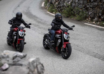 XDiavel V4