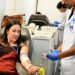 ônibus do Hemocentro para doação de sangue na Praça Beira-Rio