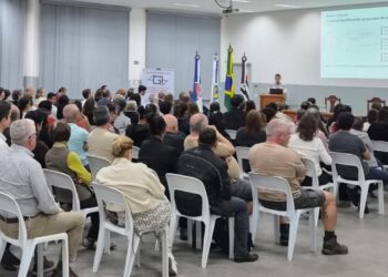 Evento reuniu profissionais da contabilidade, servidores públicos e entidades para apresentar mudanças na NFS-e