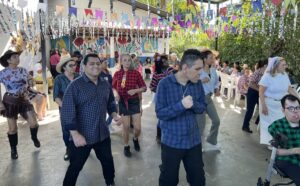 Festa julina reúne cerca de 180 participantes e encerra semestre do programa Viva Mais em Hortolândia