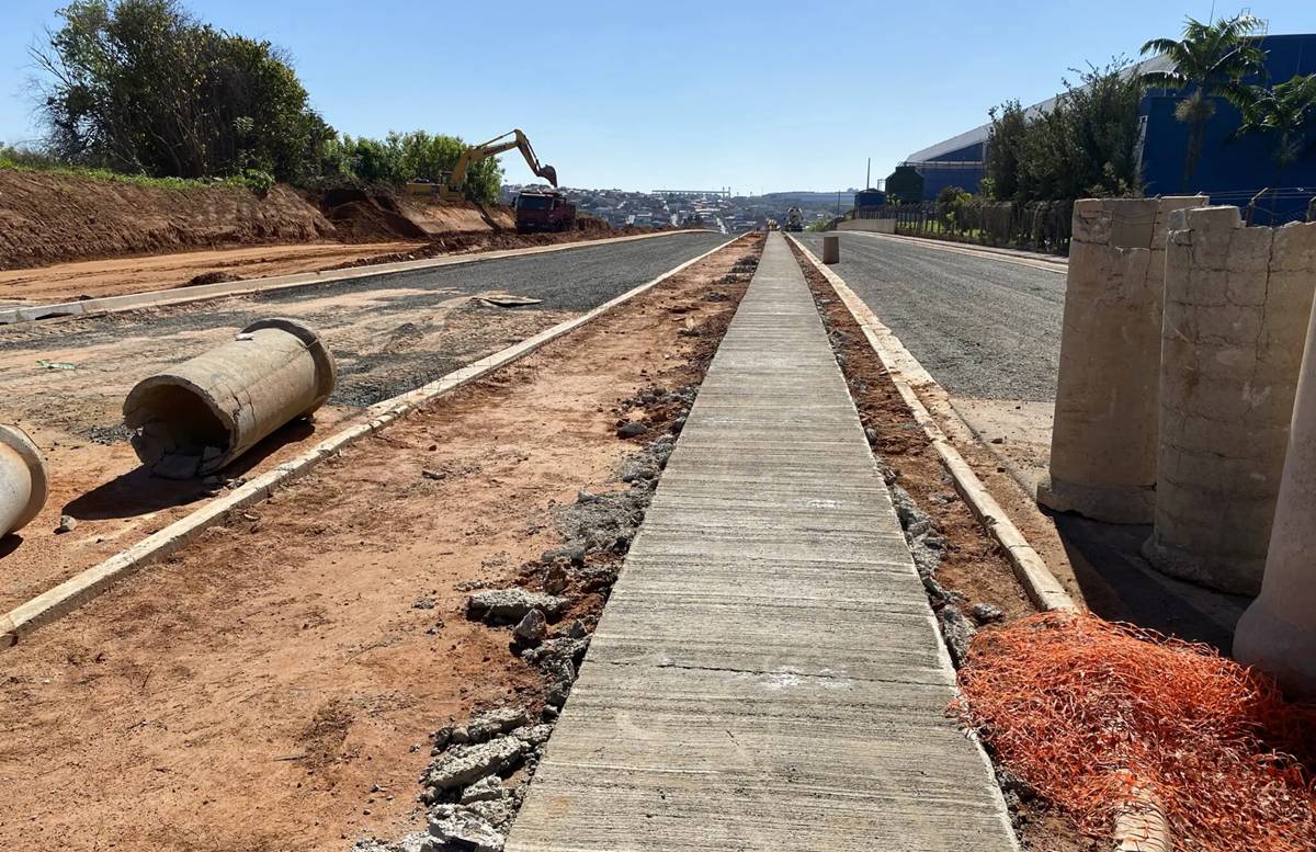 prolongamento da avenida Panaíno