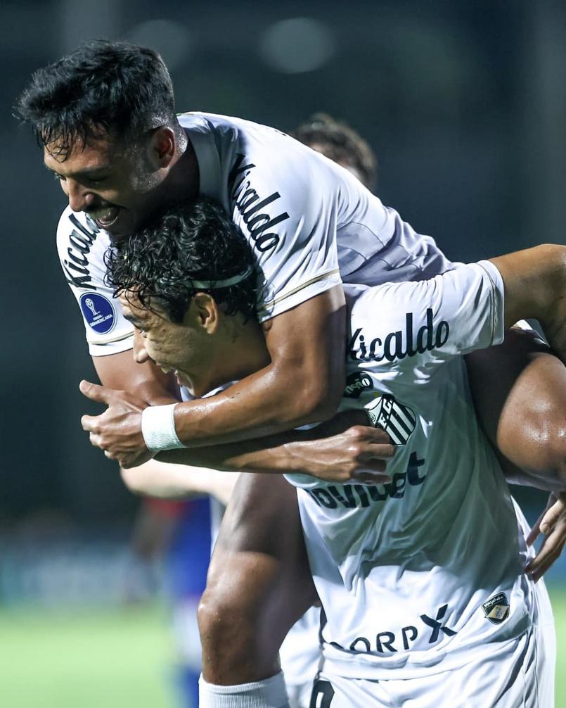 Santos em ação na Copa Sul-Americana