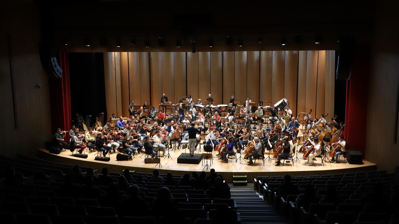 Orquestra executa peças de Guarnieri, Mendelssohn e Brahms no concerto Ecos do Romantismo