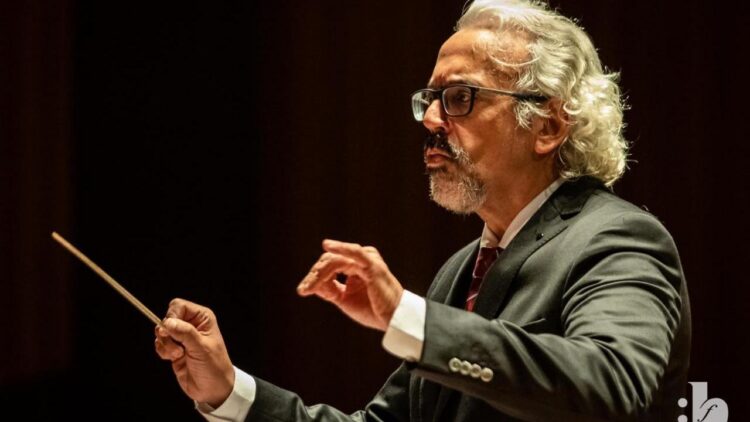 Regente Ricardo Bologna professor e diretor artístico da Orquestra Sinfônica da USP