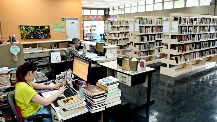 Cargo de biblioteconomista disponível no concurso