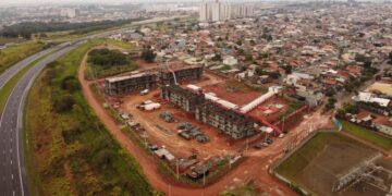 Obras de conjunto habitacional no Jd. Amanda