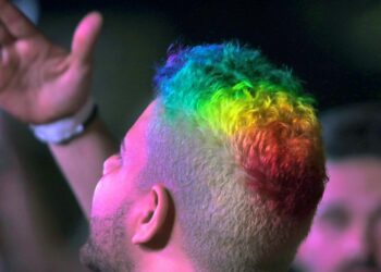 Curso capacita servidores para respeito e direitos da população LGBTQIA+