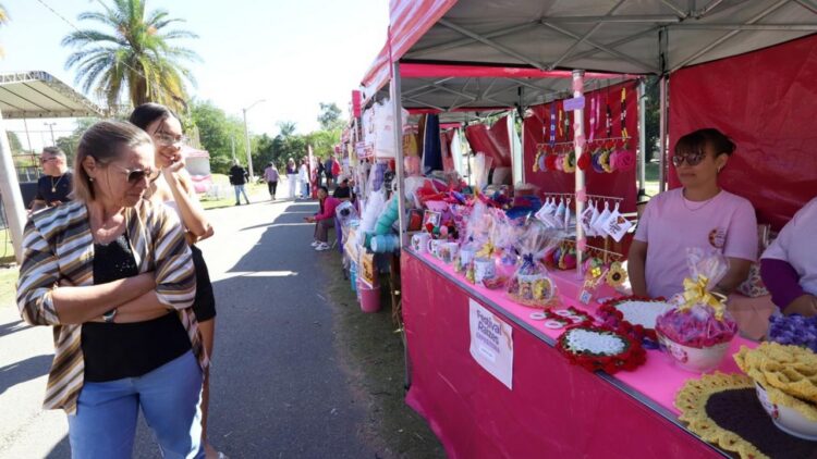 Festival Raízes leva empreendedorismo feminino e 2ª Feira Afrocultural na Praça Carlos Gomes