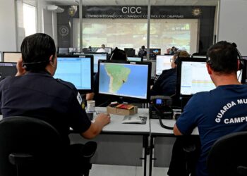 Orientação para registrar boletim e contato com Guarda Municipal em caso de golpe
