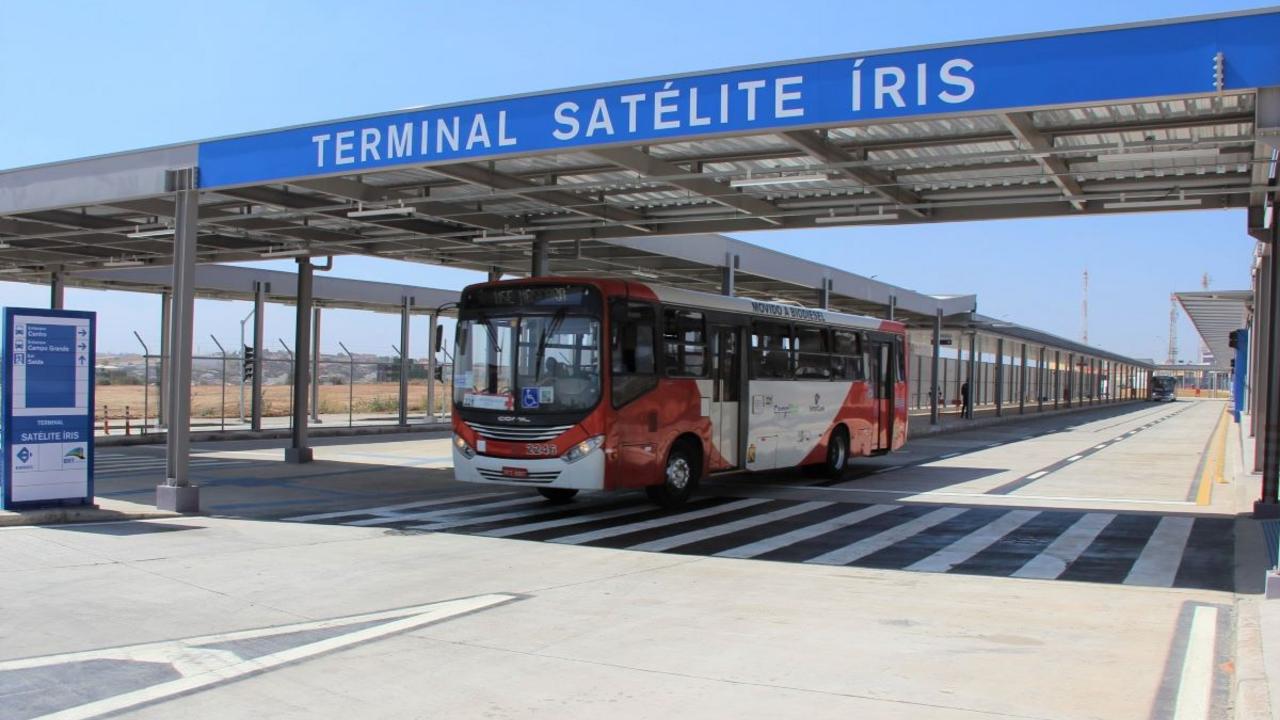Linha 246 ligando região do Shopping Bandeiras ao Terminal BRT Satélite Íris pelo bairro Bela Aliança
