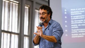 Laboratório discute inovação em políticas culturais com Jorge Melguizo em Campinas