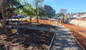 Parque do Jardim Santa Emília avança e ganha pista de caminhada em Hortolândia