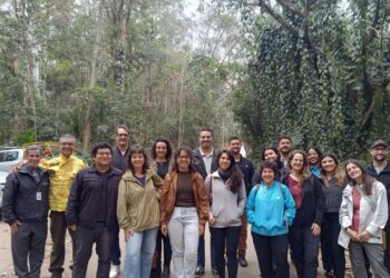 Equipes ambientais das prefeituras percorrem parques lineares para troca de informações