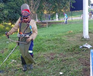 Parque Chico Mendes recebe mutirão de limpeza e poda em Hortolândia