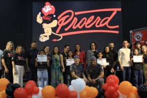 Quase 800 alunos recebem certificado do Proerd em Hortolândia