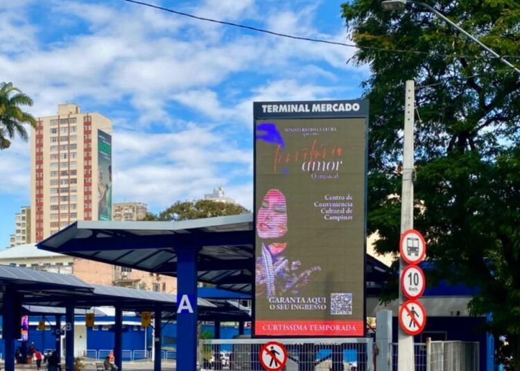 Equipamentos apresentam informações sobre espetáculos, exposições, festivais, oficinas, feiras e outras atrações gratuitas