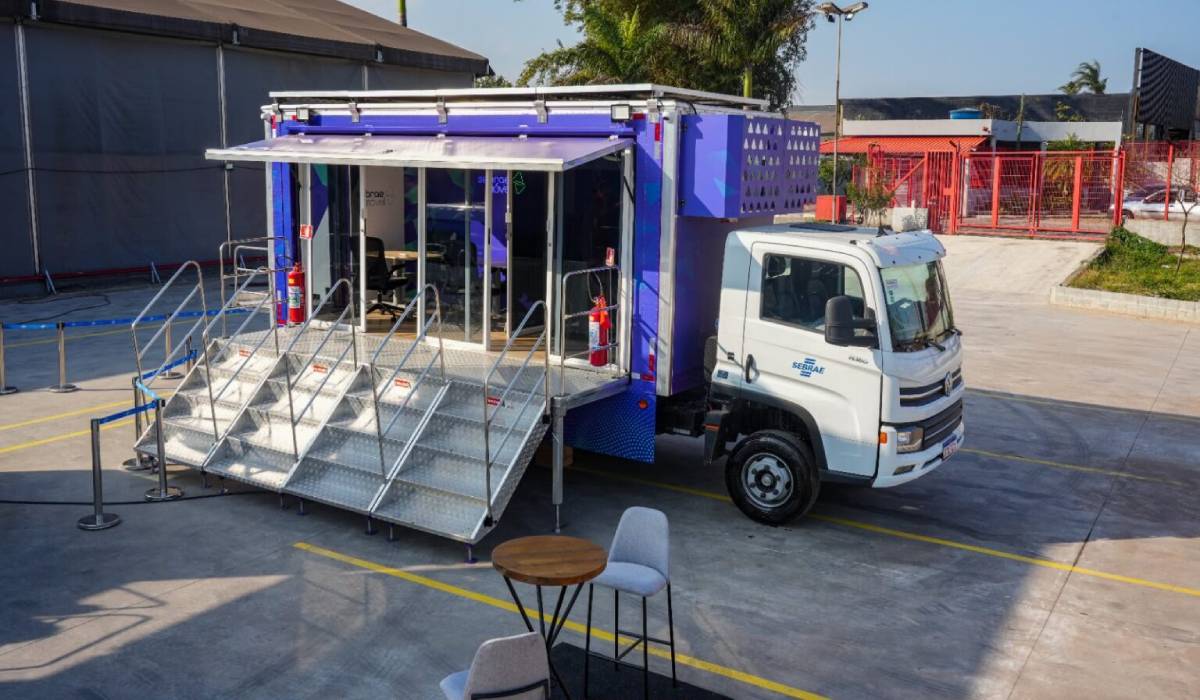 Sebrae Móvel no Jardim Rosolém