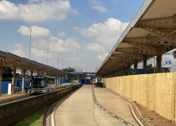 ônibus elétricos