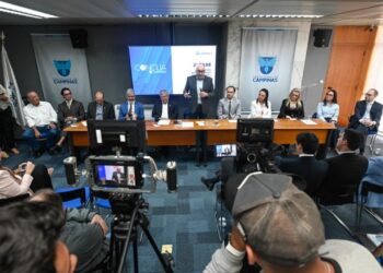 Cerimônia de lançamento da segunda etapa do Concilia Campinas com prefeito Dário Saadi