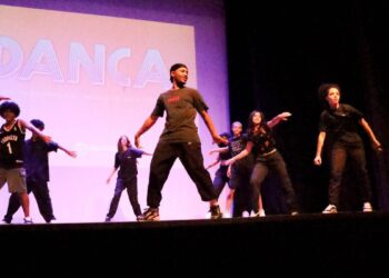 Flow Dance