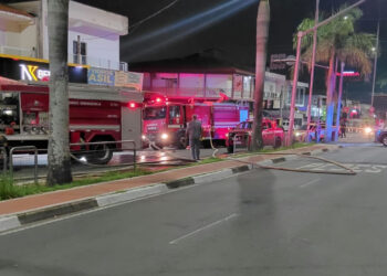 Incêndio em oficina atinge imóvel na Vila Real