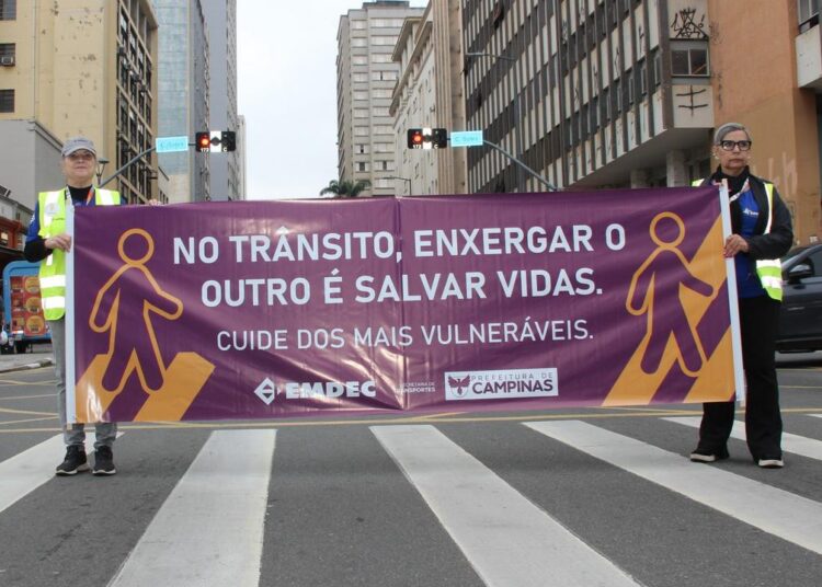 Campanha estimula proteção de pedestres para reduzir atropelamentos e destaca datas do Dia do Pedestre e do Ciclista