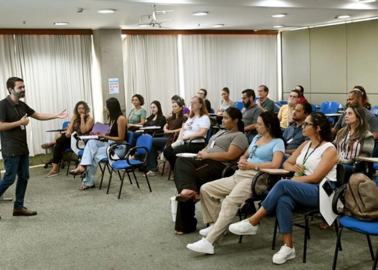 Programa é voltado a servidores interessados em desenvolver competências de liderança